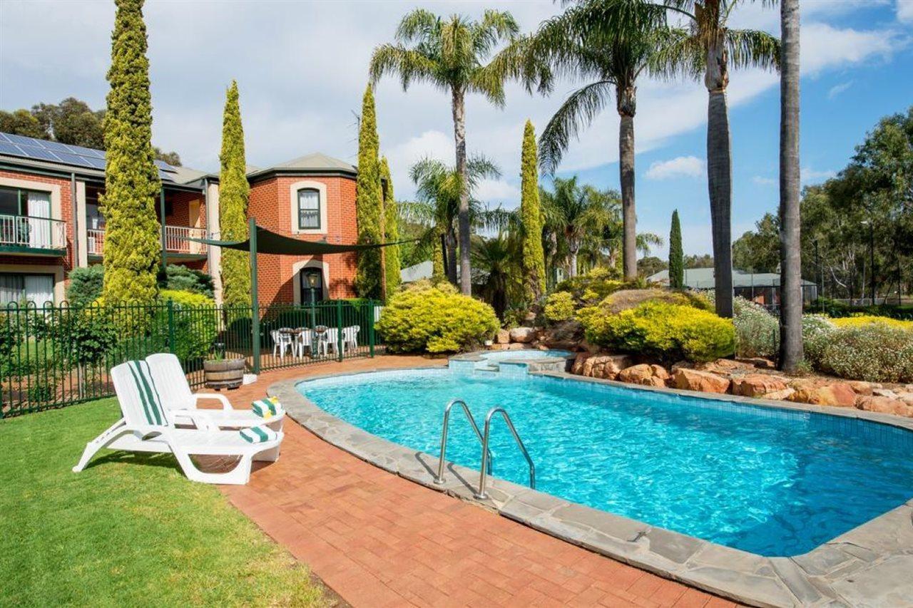 Clare Country Club Exterior foto