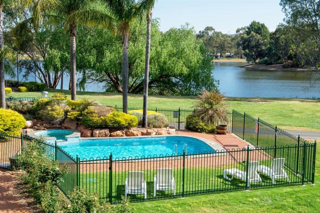 Clare Country Club Exterior foto