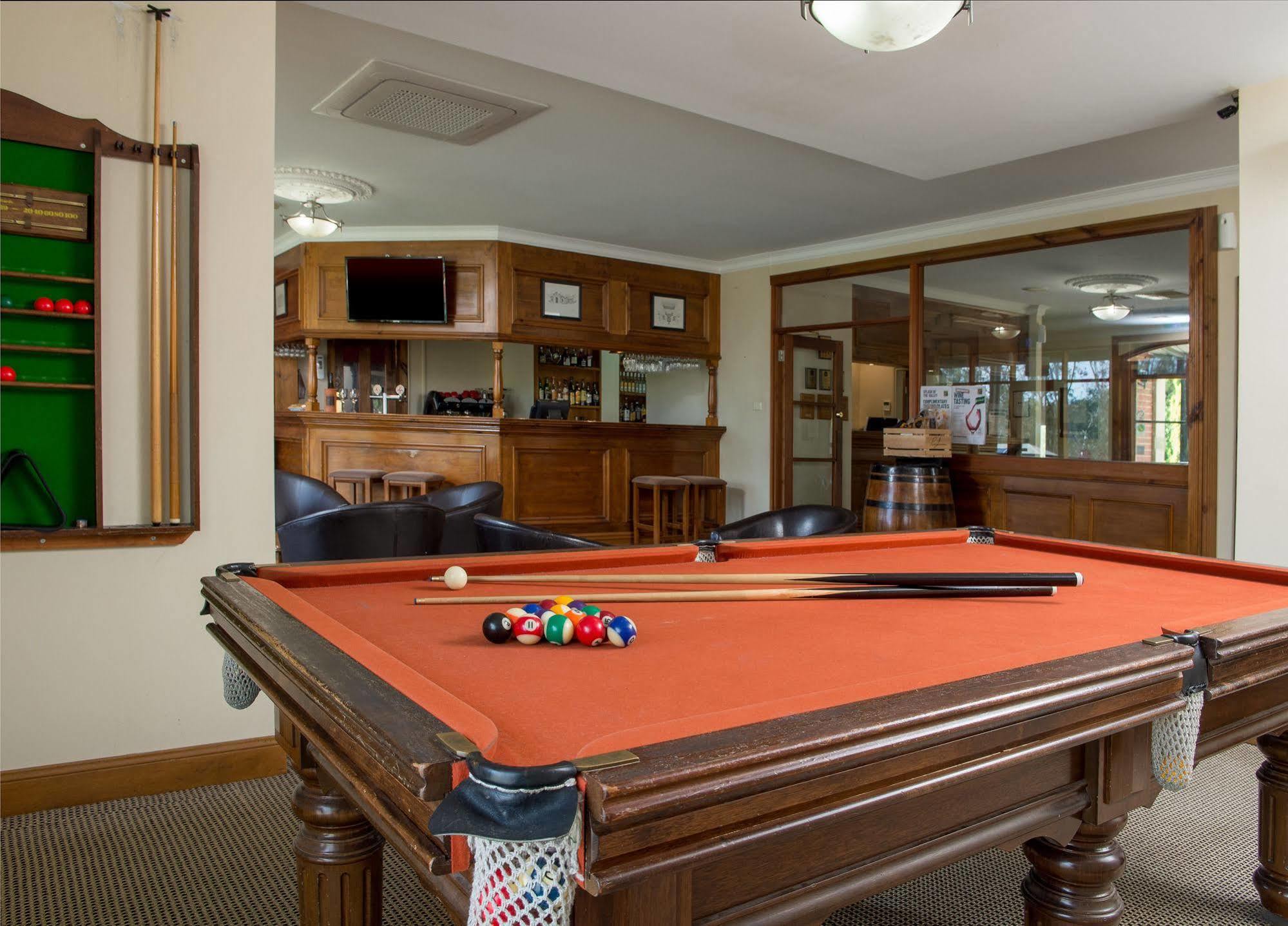 Clare Country Club Exterior foto