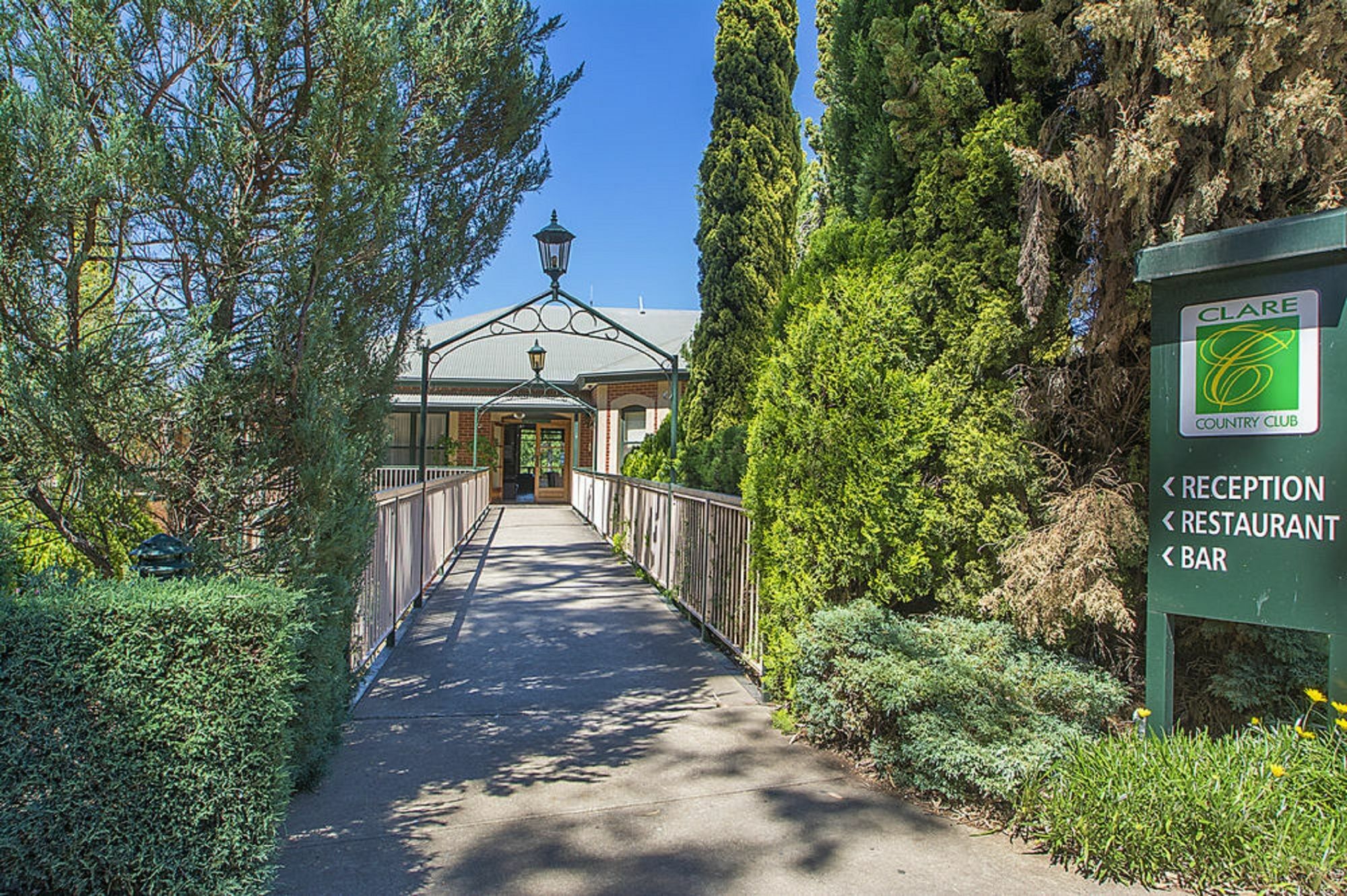 Clare Country Club Exterior foto